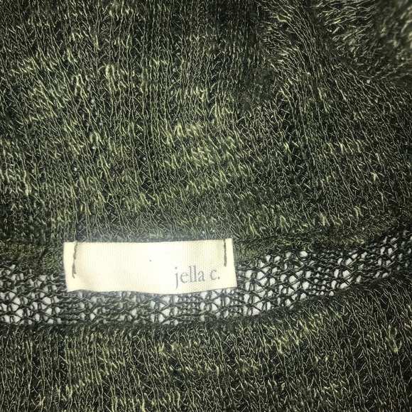 Green turtle neck - Picture 4 of 5